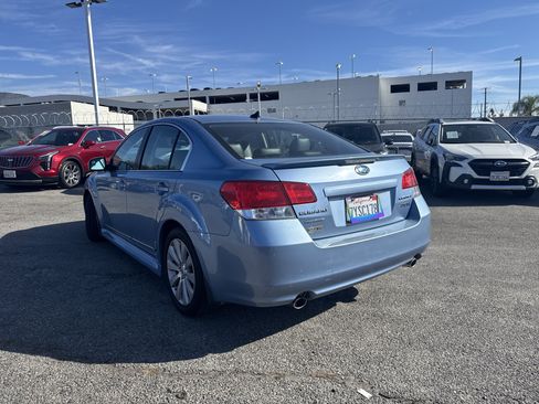 Used 2012 Subaru Legacy 3.6R Limited image 4