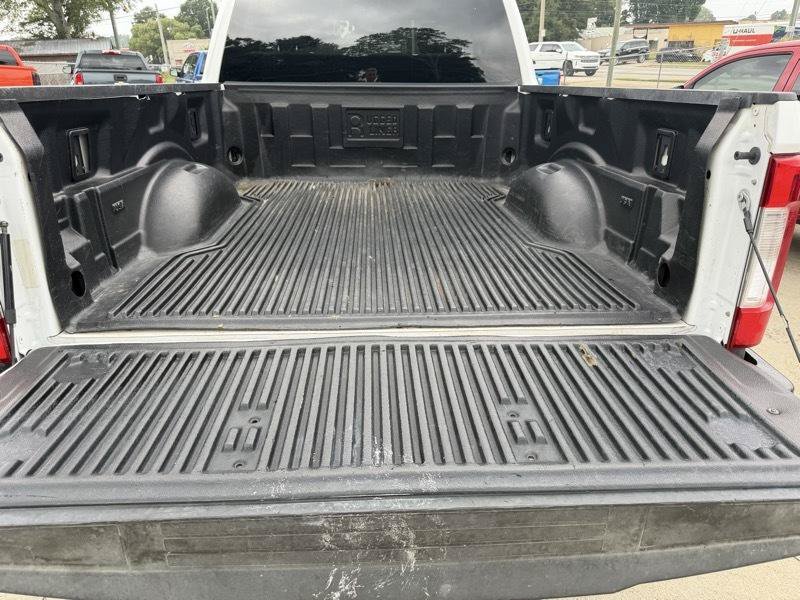 Used 2019 Ford F250 XLT w/ Snow Plow Prep Package AWD/4WD image 11