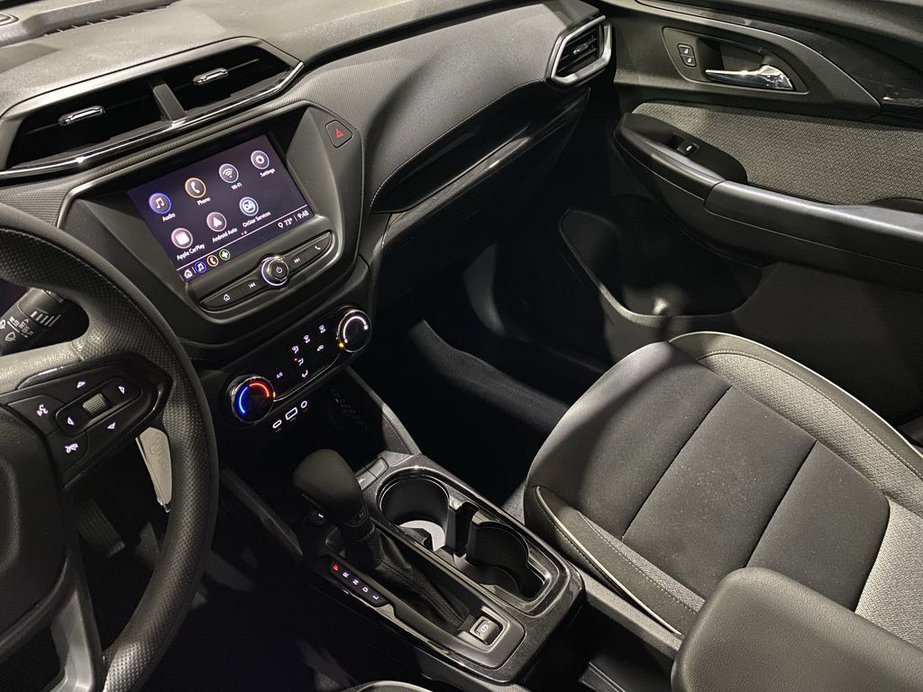 Used 2023 Chevrolet TrailBlazer LS FWD image 10