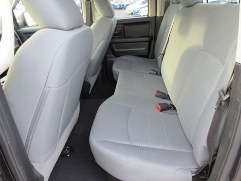 Used 2016 RAM 1500 Express w/ Black Ram 1500 Express Group image 18