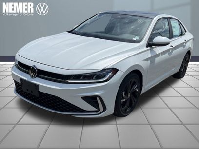 New 2025 Volkswagen Jetta SE