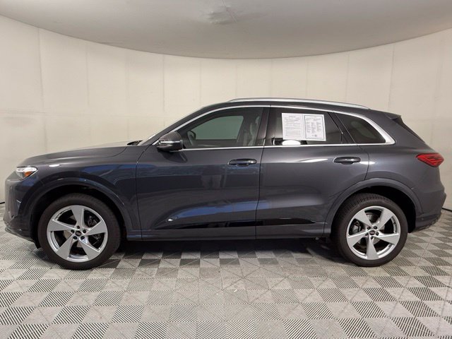 Used 2025 Audi Q5 Premium Plus w/ Premium Plus AWD/4WD image 3