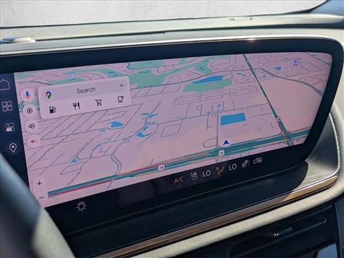 Used 2024 Buick Envision Avenir image 12