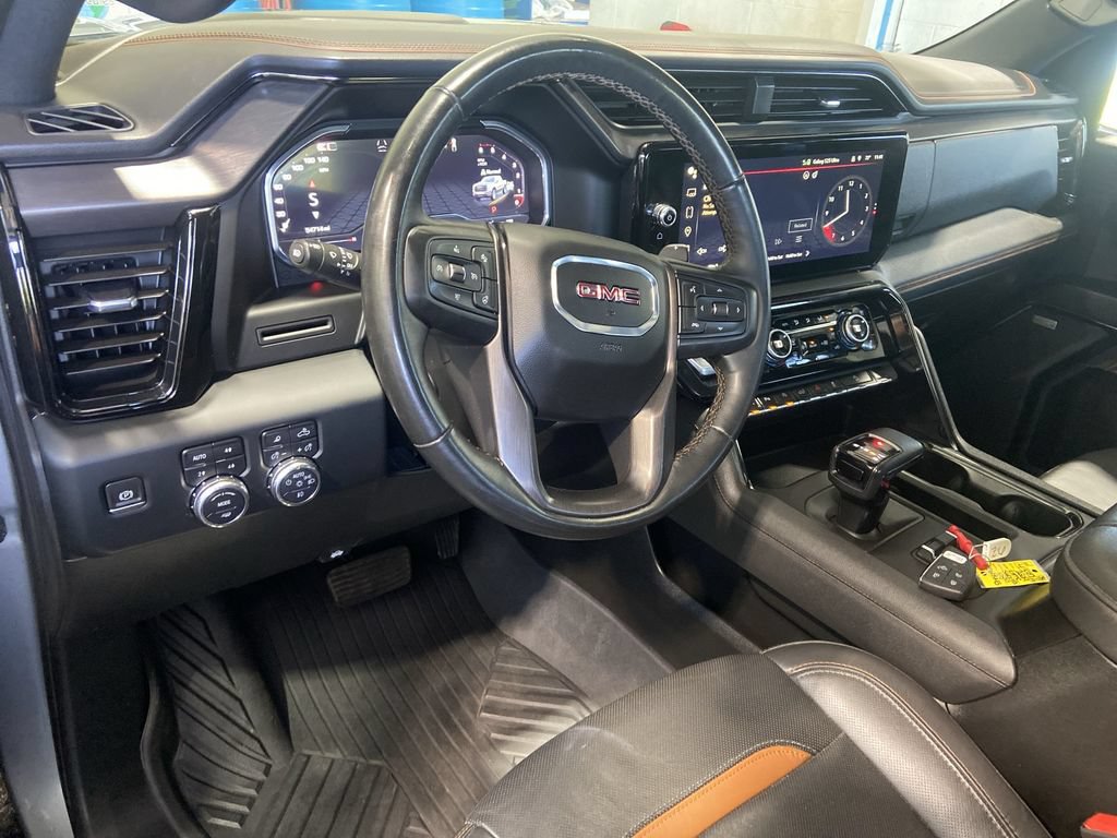Certified 2024 GMC Sierra 1500 AT4 w/ AT4 Premium Package AWD/4WD image 10