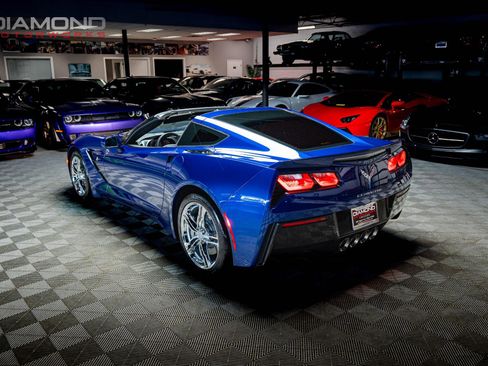Used 2016 Chevrolet Corvette Stingray 2LT w/ 2LT Preferred Equipment Group image 4