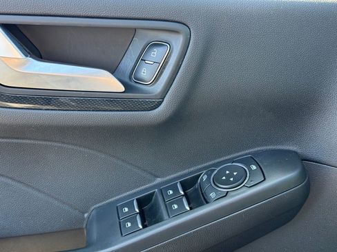 Certified 2023 Ford Escape ST-Line Select w/ Tech Pack #1 image 25