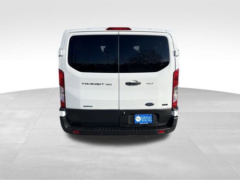 Used 2023 Ford Transit 350 XLT image 5