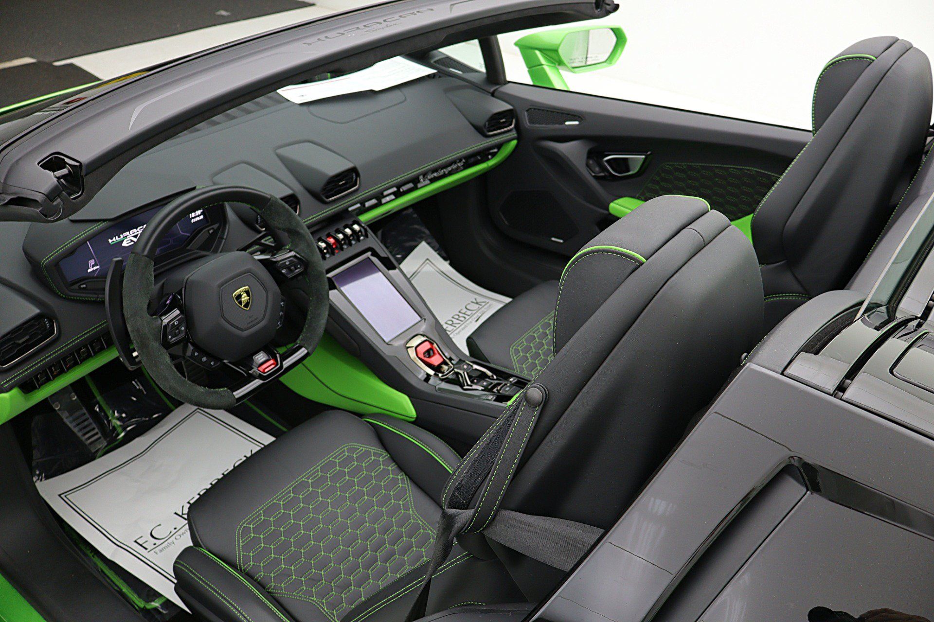 Used 2023 Lamborghini Huracan EVO RWD image 47