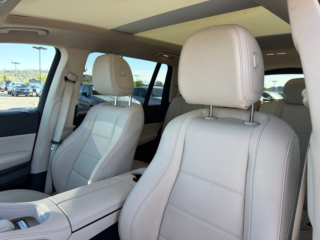 Used 2024 Mercedes-Benz GLS 450 4MATIC image 22