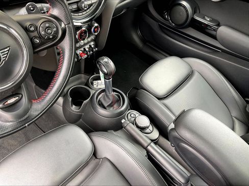 Used 2019 MINI Cooper S FWD image 15