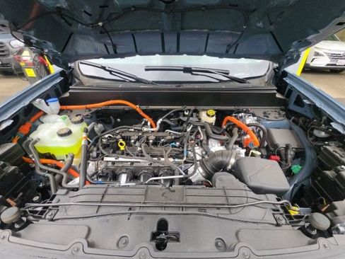 Used 2026 Ford Maverick XLT FWD image 5