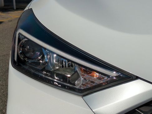 Used 2019 Hyundai Tucson SEL w/ Cargo Package image 10