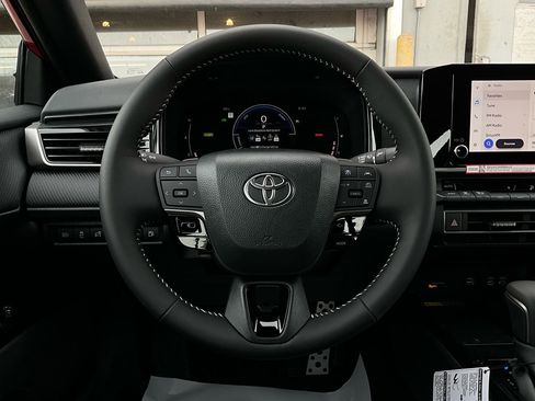 New 2026 Toyota Camry Hybrid image 30