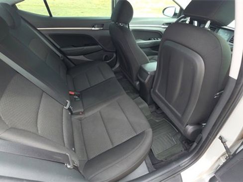 Used 2019 Hyundai Elantra SEL w/ Cargo Package image 27