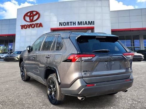 Used 2023 Toyota RAV4 XLE w/ Convenience Package FWD image 3