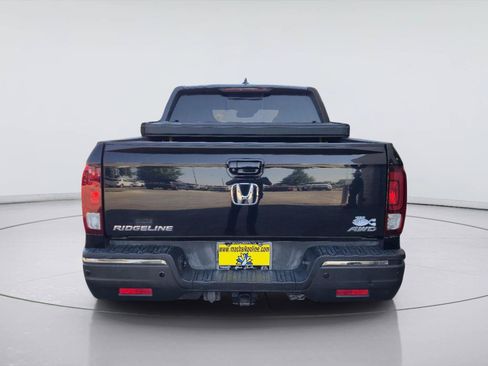 Used 2020 Honda Ridgeline Black Edition image 4