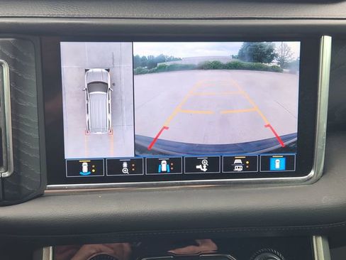 Used 2021 GMC Yukon Denali image 15