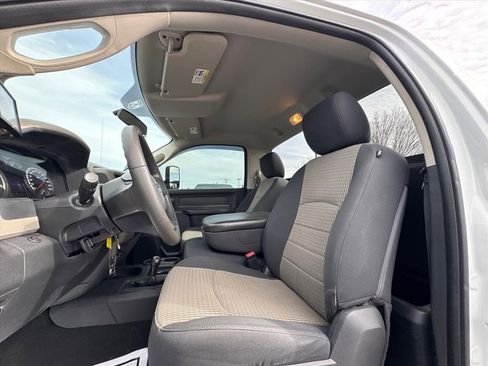 Used 2012 RAM 3500 ST w/ Chrome Appearance Group image 15