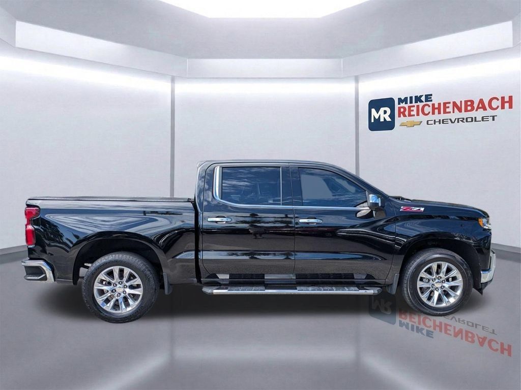 Used 2021 Chevrolet Silverado 1500 LTZ w/ LTZ Premium Package AWD/4WD image 3