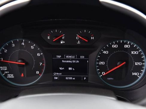 Used 2024 Chevrolet Malibu LT image 10