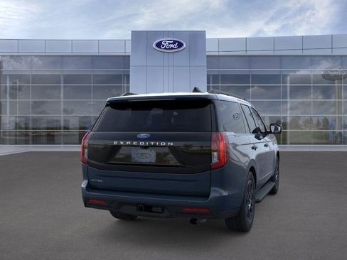 New 2025 Ford Expedition Active image 8