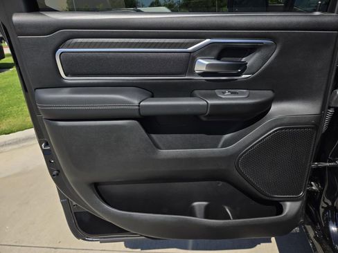 New 2026 RAM 1500 4x4 Crew Cab image 12
