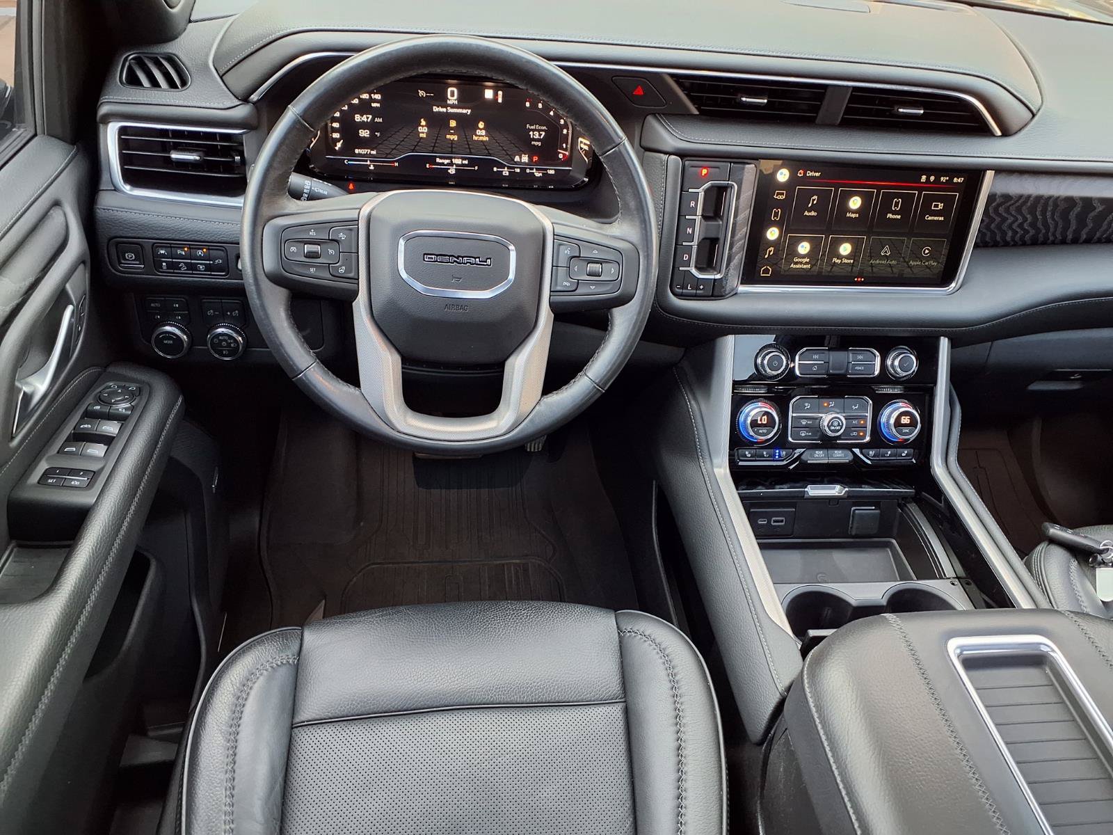 Used 2022 GMC Yukon Denali AWD/4WD image 5