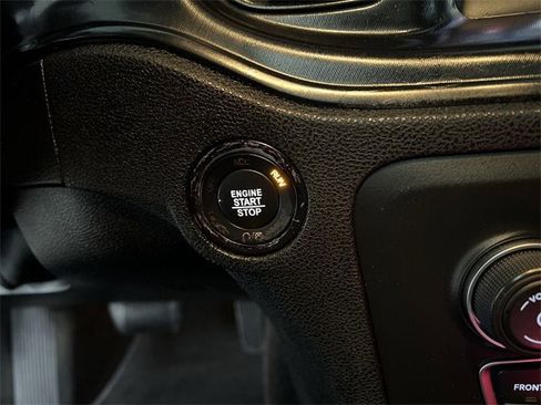 Used 2021 Dodge Charger SXT w/ Blacktop Package image 16