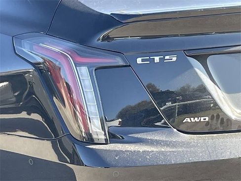 Used 2026 Cadillac CT5 V w/ Technology Package image 6