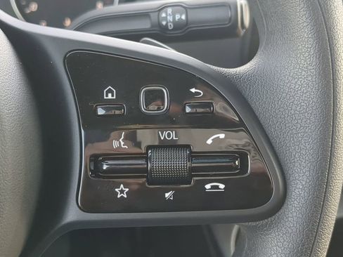 Used 2024 Mercedes-Benz Sprinter 2500 image 13