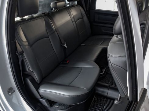 Used 2022 RAM 3500 Tradesman w/ Chrome Appearance Group image 32