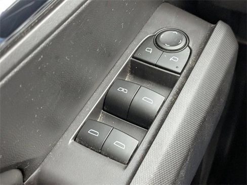 Certified 2023 Chevrolet Colorado LT w/ LT Convenience Package III image 23