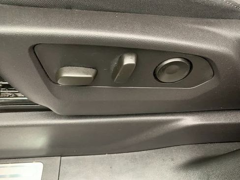 Certified 2024 Chevrolet Silverado 1500 LT AWD/4WD image 20
