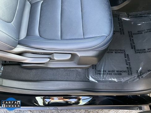 Used 2022 Chevrolet Bolt EUV LT w/ Convenience Package image 56