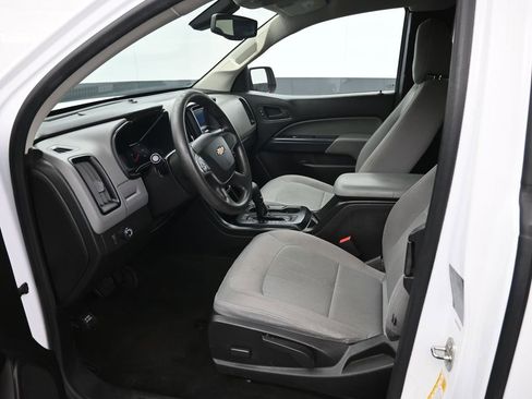 Used 2016 Chevrolet Colorado W/T w/ WT Convenience Package image 9