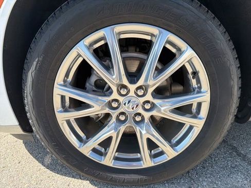 Used 2023 Buick Enclave Premium w/ Experience Buick Package AWD/4WD image 13