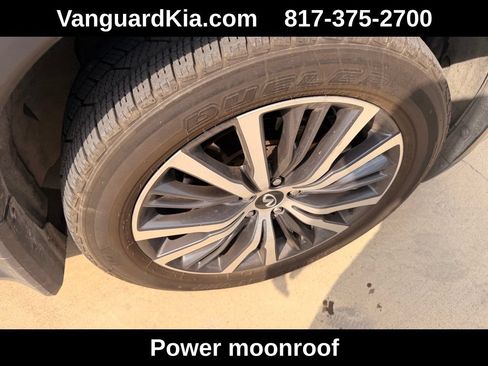 Used 2023 INFINITI QX60 Sensory w/ Vision Package FWD image 11