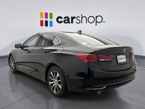 Used 2017 Acura TLX FWD image 3