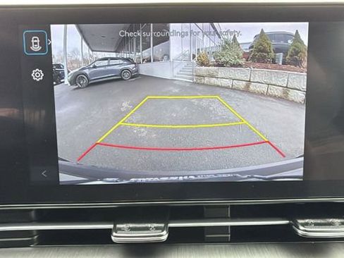 Used 2025 Hyundai Kona SEL AWD/4WD image 11