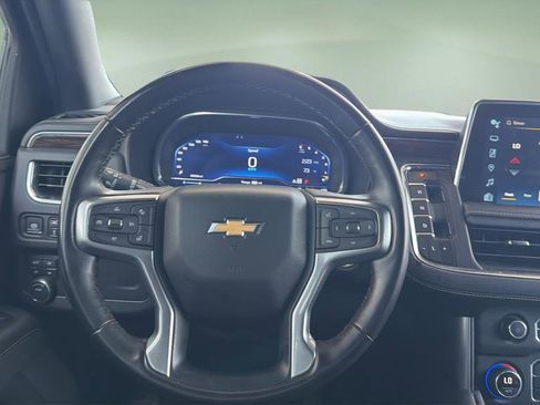 Used 2024 Chevrolet Tahoe Premier AWD/4WD image 9