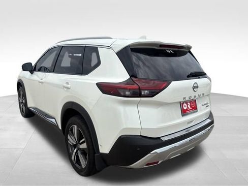 Used 2022 Nissan Rogue Platinum w/ Head-Up Display Package AWD/4WD image 7