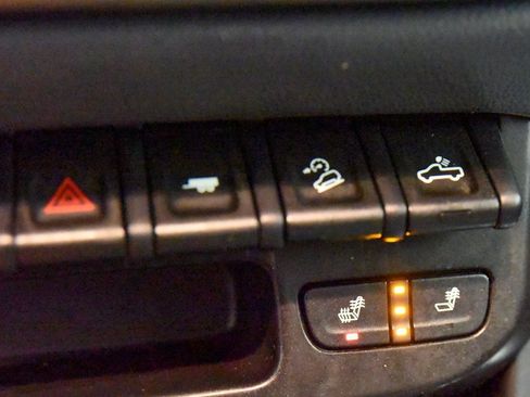 Used 2021 Chevrolet Colorado Z71 w/ Safety Package image 30