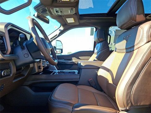 New 2026 Ford F250 4x4 Crew Cab Super Duty image 6