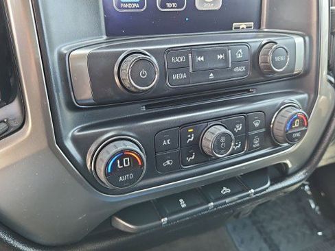 Used 2015 Chevrolet Silverado 1500 LT w/ LT Convenience Package RWD image 16