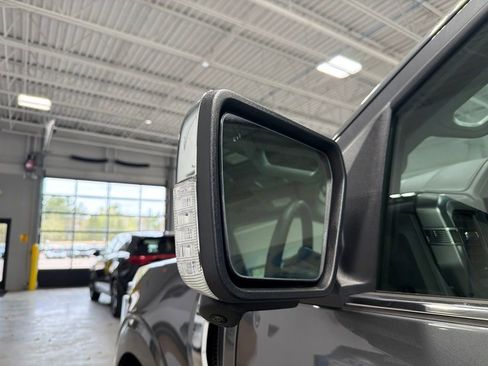 Used 2025 Ford F150 Lariat w/ Equipment Group 502A High AWD/4WD image 15