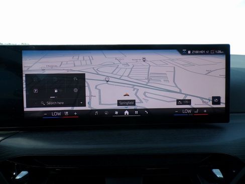 Certified 2025 BMW 430i xDrive Coupe w/ Premium Package image 18