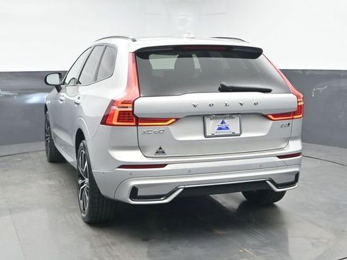Used 2023 Volvo XC60 B5 Plus w/ Climate Package image 7