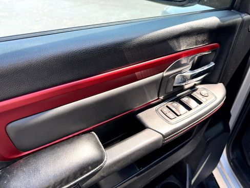 Used 2016 RAM 1500 Rebel image 33