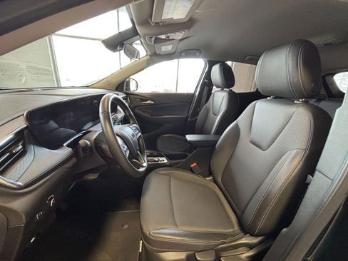 Used 2025 Buick Encore GX Preferred image 30