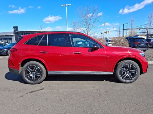 New 2025 Mercedes-Benz GLC 300 4MATIC image 7
